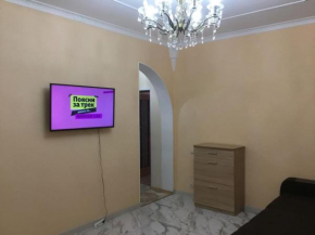 Двухкомнатная квартира в центре . 4 Спальных места. - Flat with 2 bedrooms, 4 guests max.